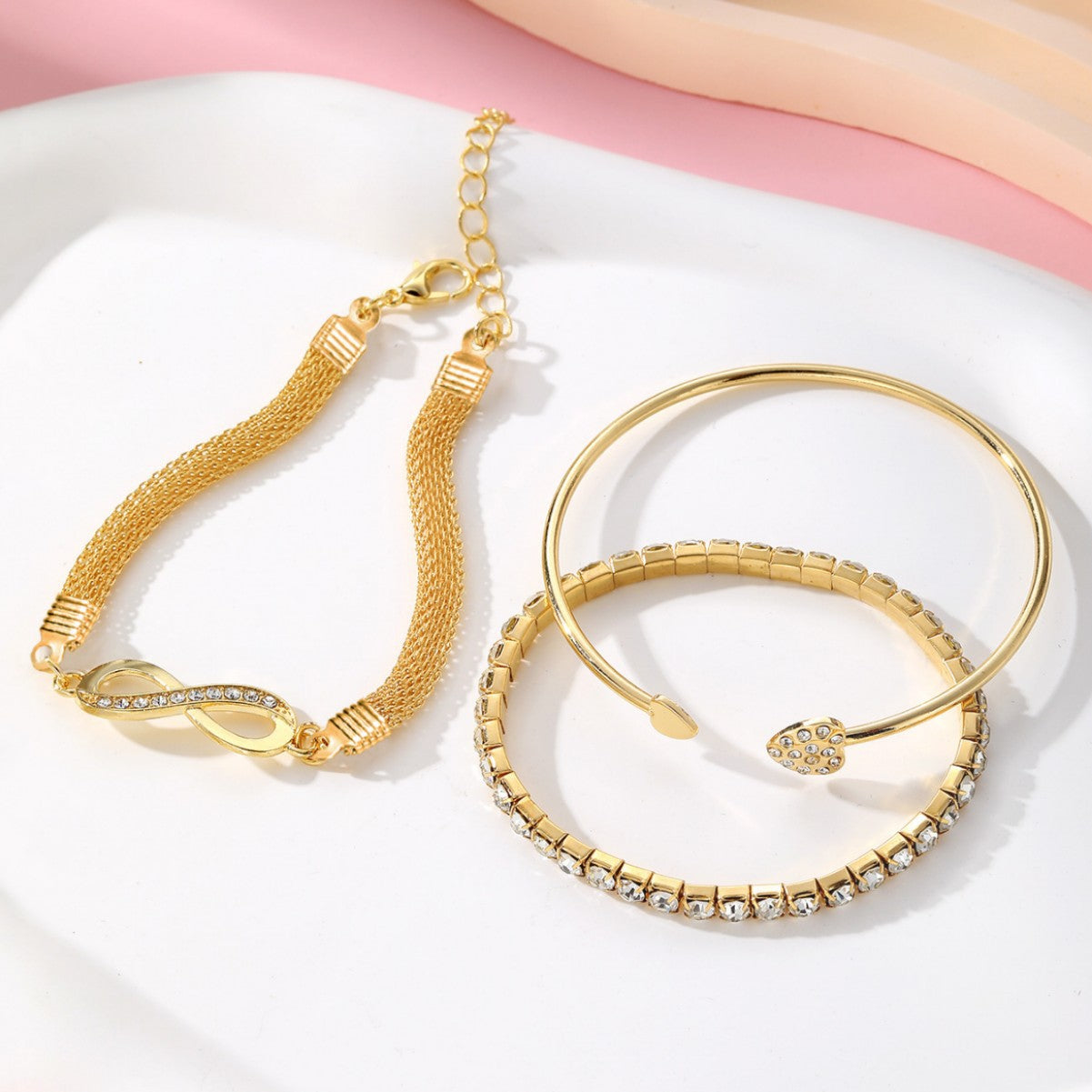 Wholesale Gold Electroplated Alloy Heart Infinity Rhinestone Open Cuff Bracelet Set Women' s Jewelry Gift