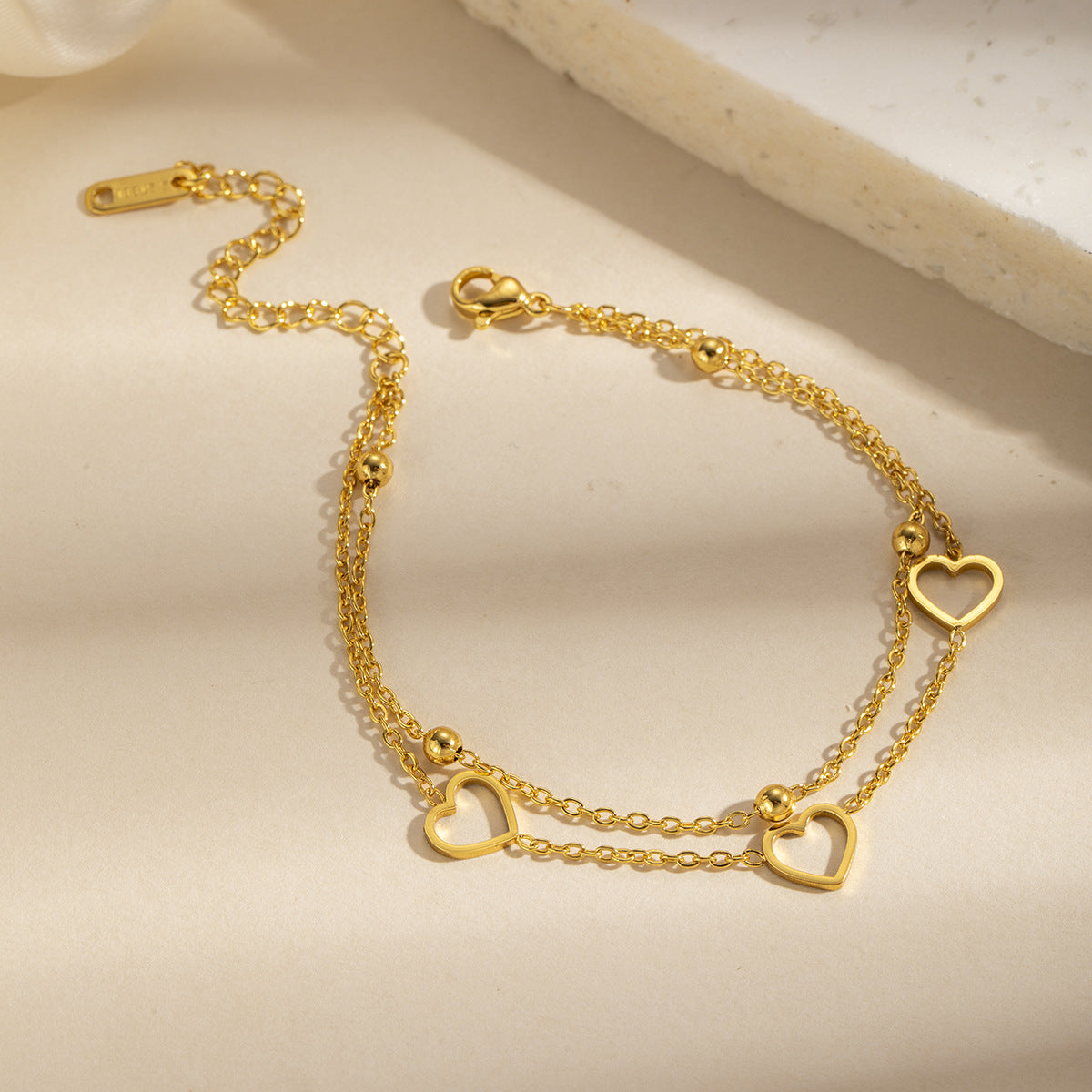 Wholesale Korean Fashion Women S Stainless Steel Heart Rhinestone Layered Bracelet Black White Double Sided Jewelry Accessory Everyday Gift