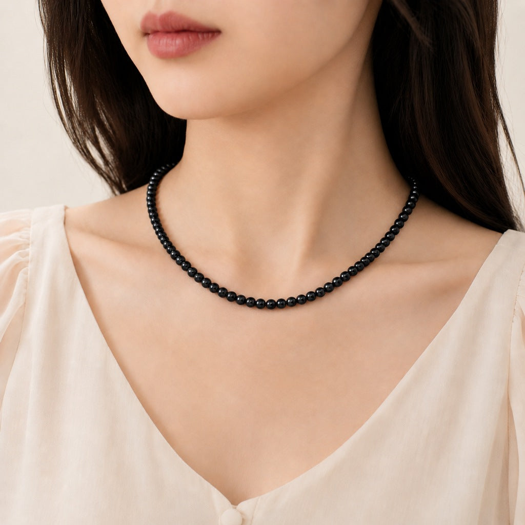Wholesale Stylish White Faux Pearl Necklace For Women Elegant Cheongsam Collarbone Chain Gift Jewelry Accessory