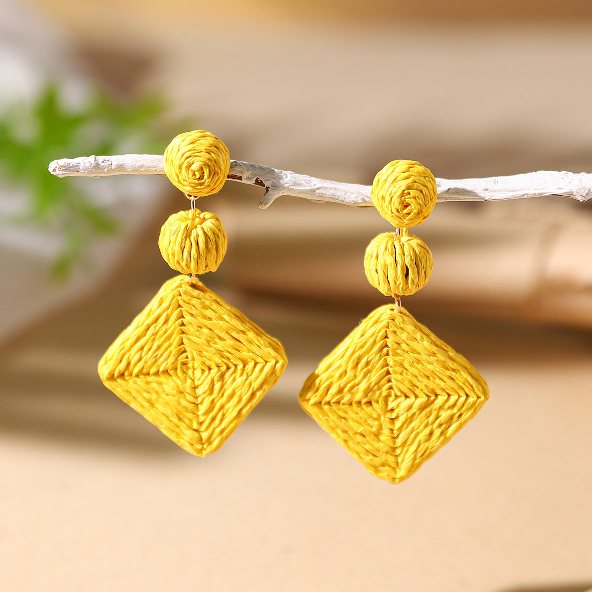 Wholesale Bohemian Exaggerated Raffia Earrings Hand Woven ACC-ES-XLH002