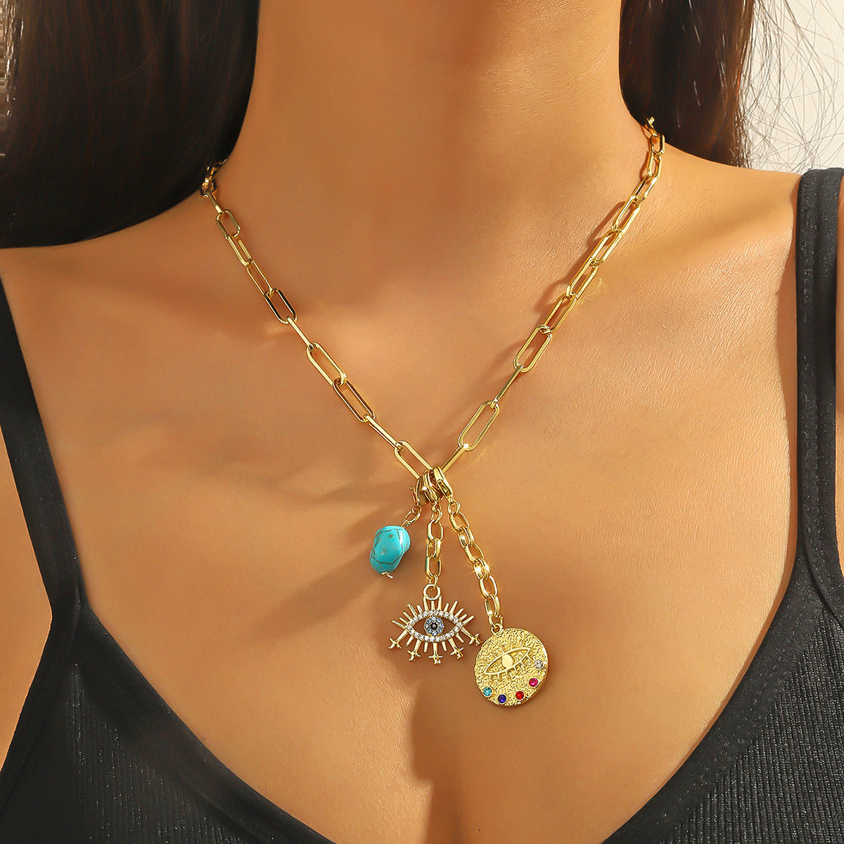 Wholesale Jewelry Necklace Ins Niche Design Fashion Devil' s Eye Chain Inlaid with Zircon Design Heart Pendant