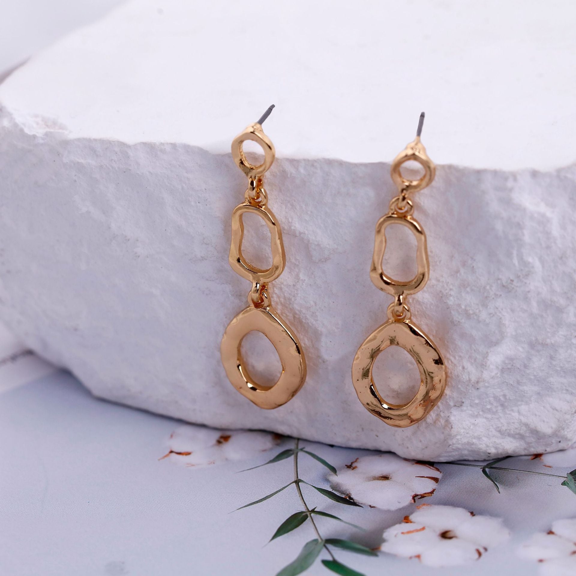 Wholesale Two-tone luxury earrings