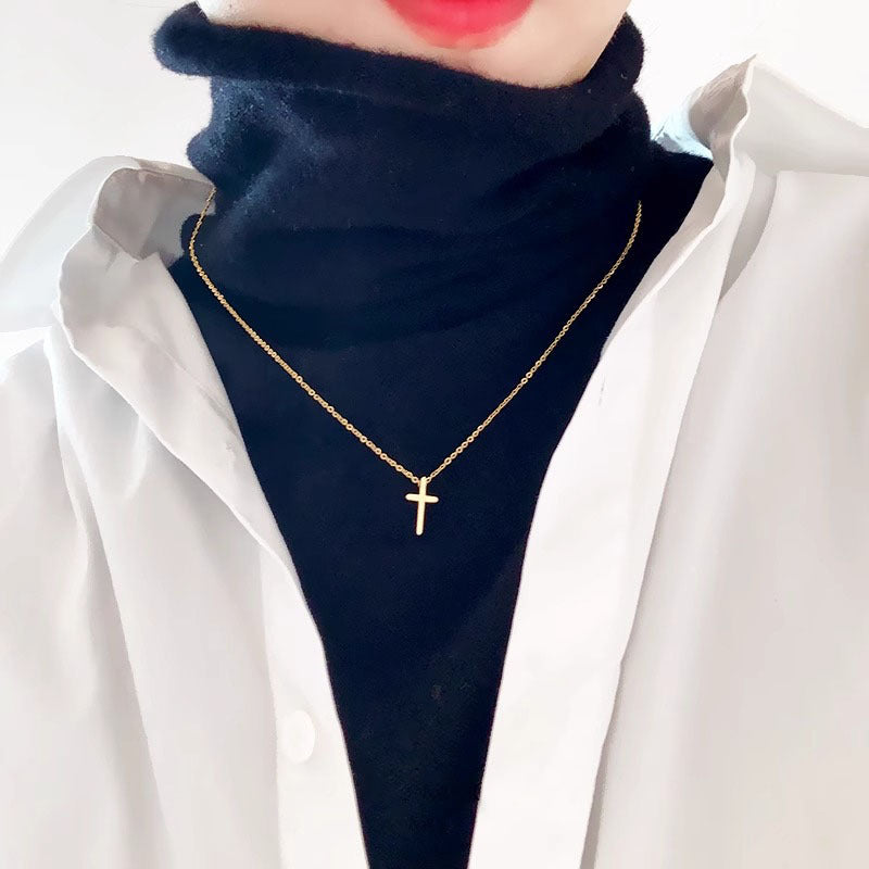 Wholesale Sweet &  Cool Cross Necklace Titanium Steel Pendant Fashion Accessory Gift for Women