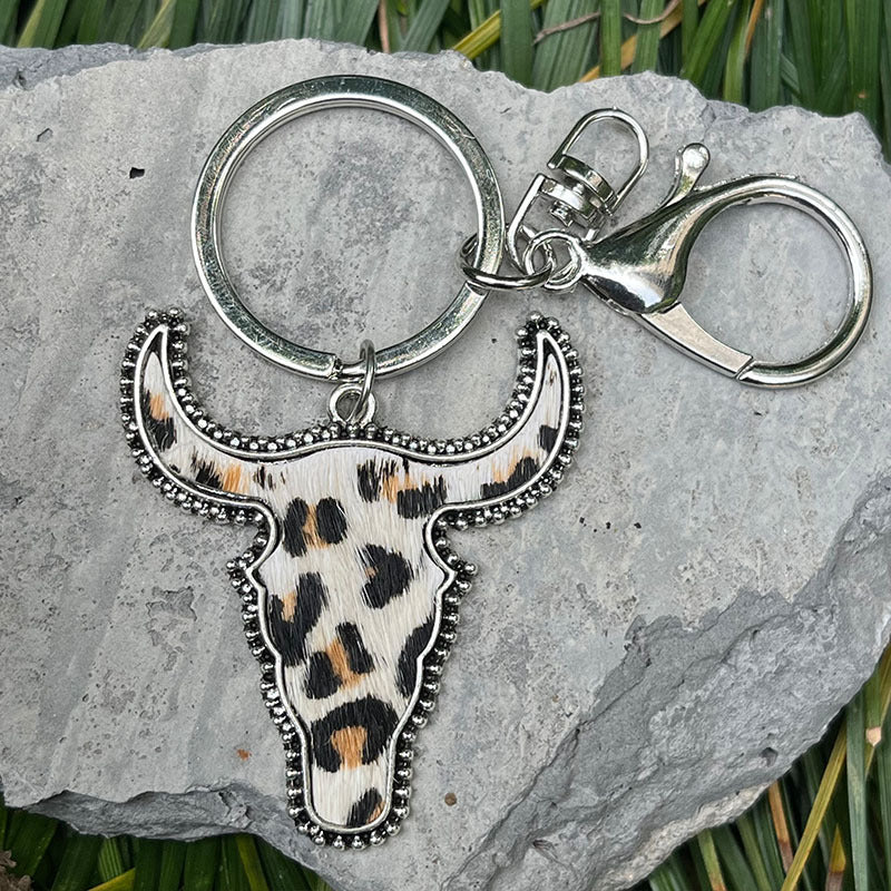 Wholesale of 2pcs/pack Western Style Genuine Leather Cow Print Leopard Print Cow Head Keychain ACC-KC-HY009