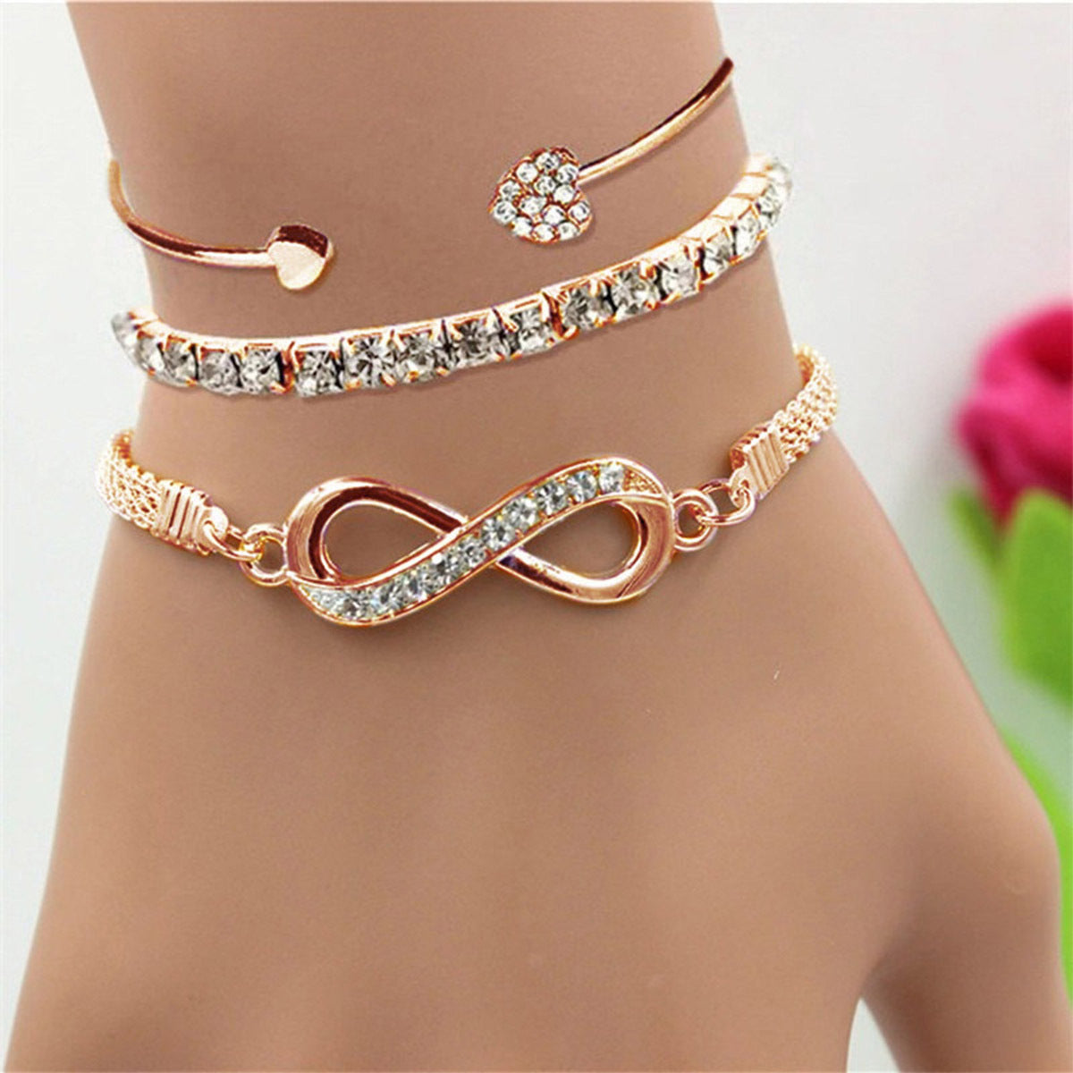 Wholesale Gold Electroplated Alloy Heart Infinity Rhinestone Open Cuff Bracelet Set Women' s Jewelry Gift