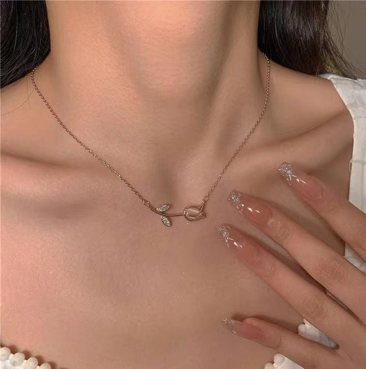 Wholesale Tulip Christmas Necklace choker necklace