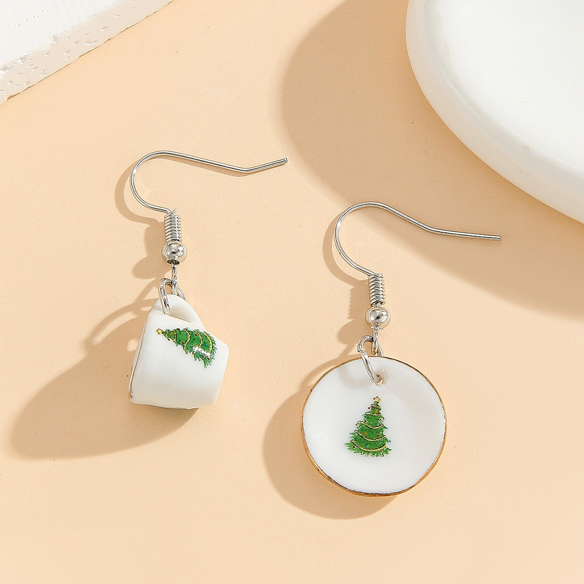 Wholesale Cup and Plate Shaped Ceramic Blue and White Porcelain Earrings