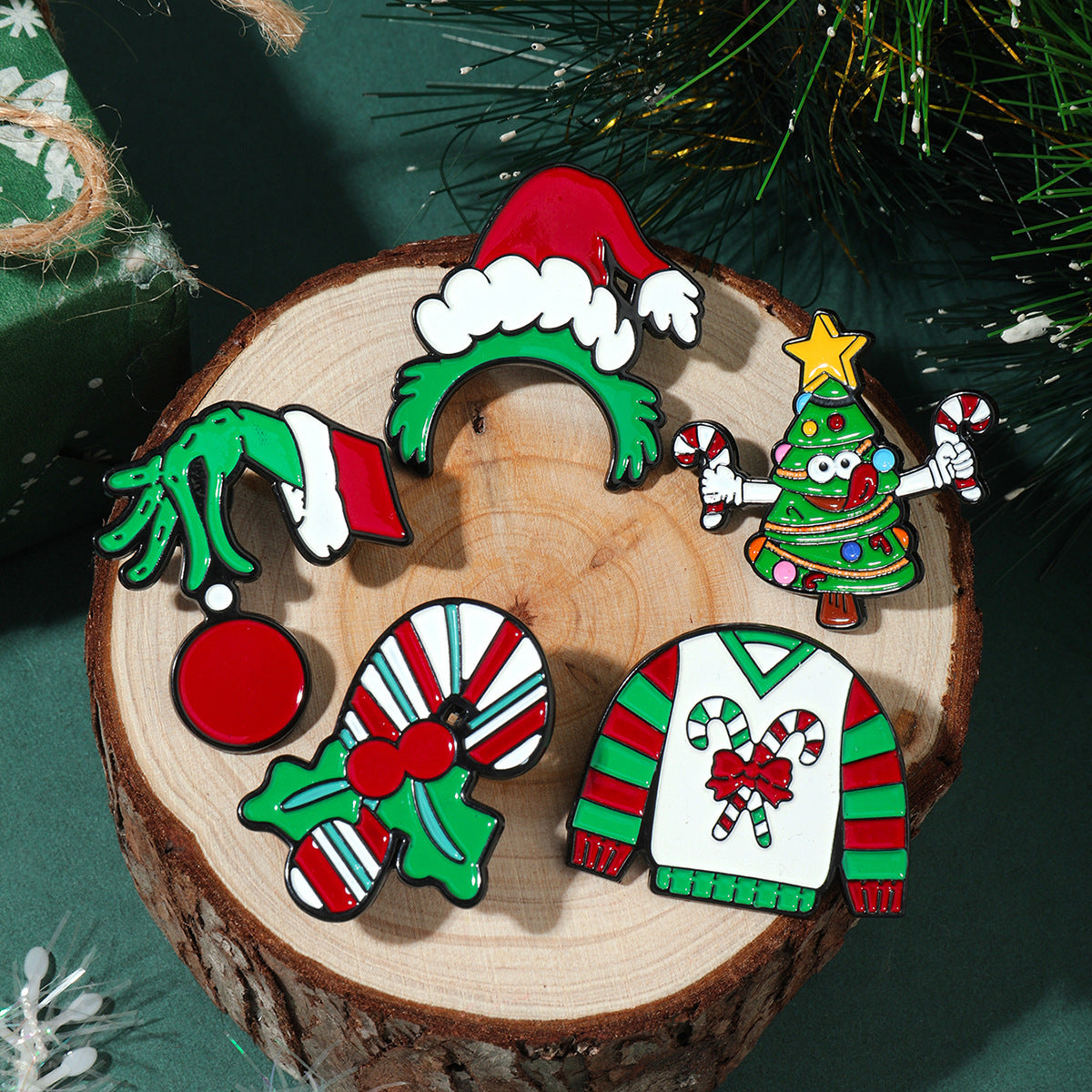 Wholesale Christmas cartoon brooch gift