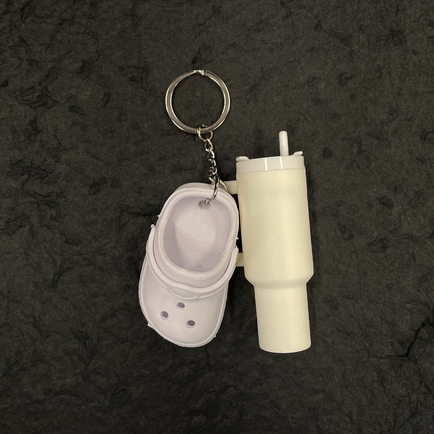 Wholesale Creative Ice Cup Hole Shoes Keychain ACC-KC-YangShen001