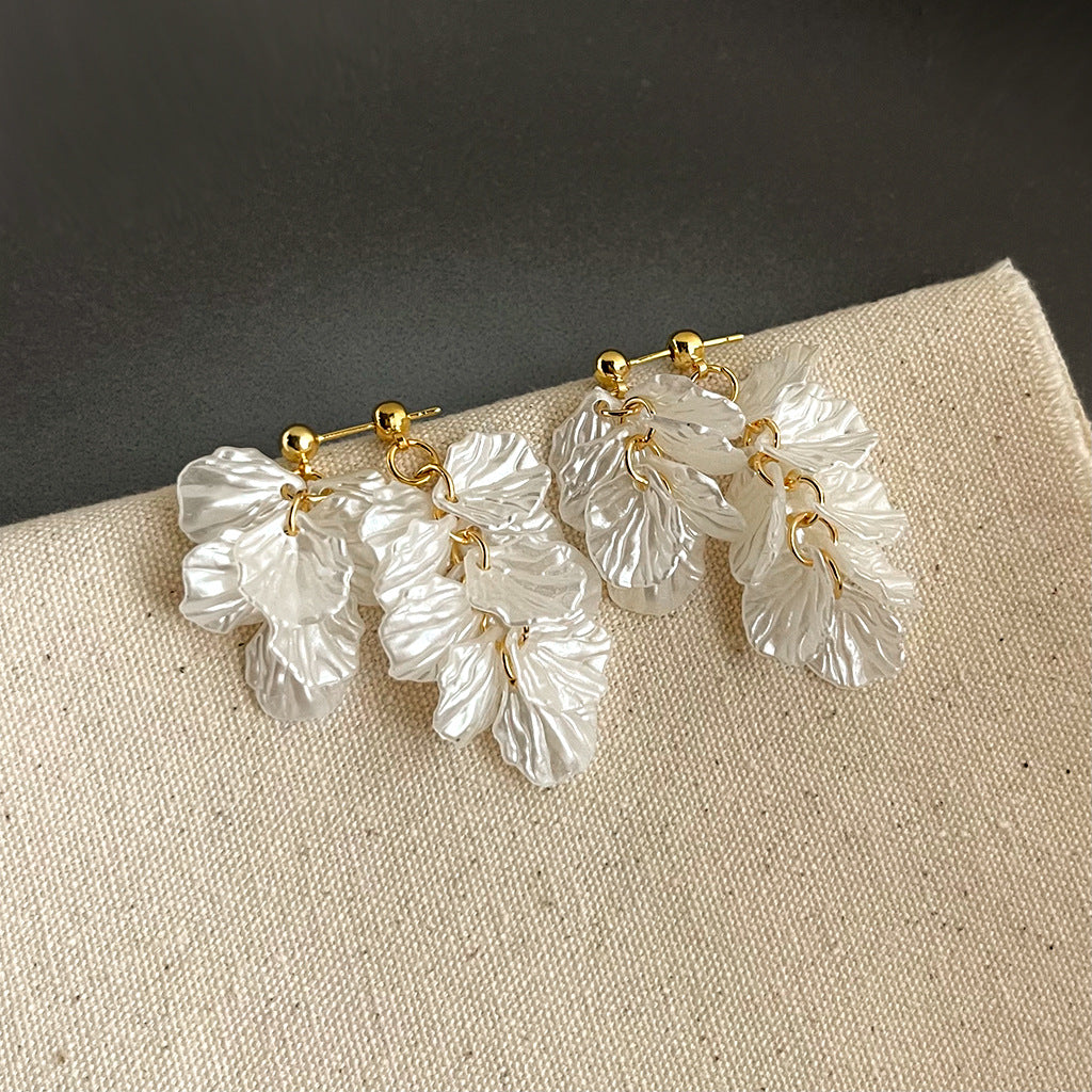 Wholesale  Elegant Long Tassel Flower Earrings