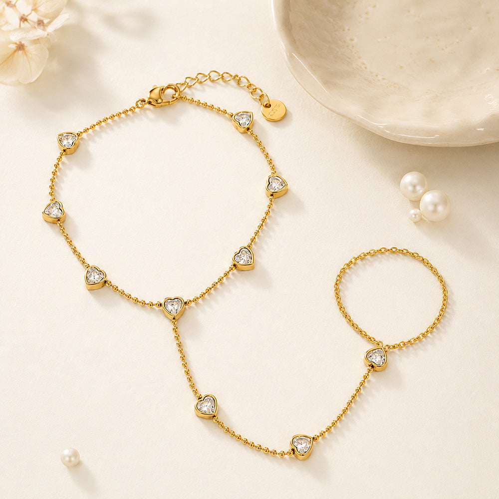 Wholesale Cross-Border Stainless Steel Bracelet,  European and American Fashion,  Light Luxury Style,  Heart-Shaped Zircon Inlay,  18K Gold Plated,  Waterproof and Color-Preserving Jewelry
