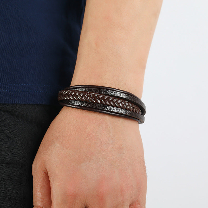 Wholesale woven leather  men's magnet buckle bracelet