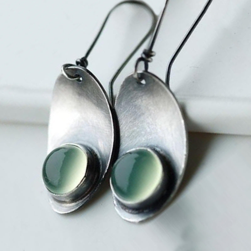 Wholesale Alloy Electroplated Retro Emerald Earrings for Everyday Wear Jewelry Accessory