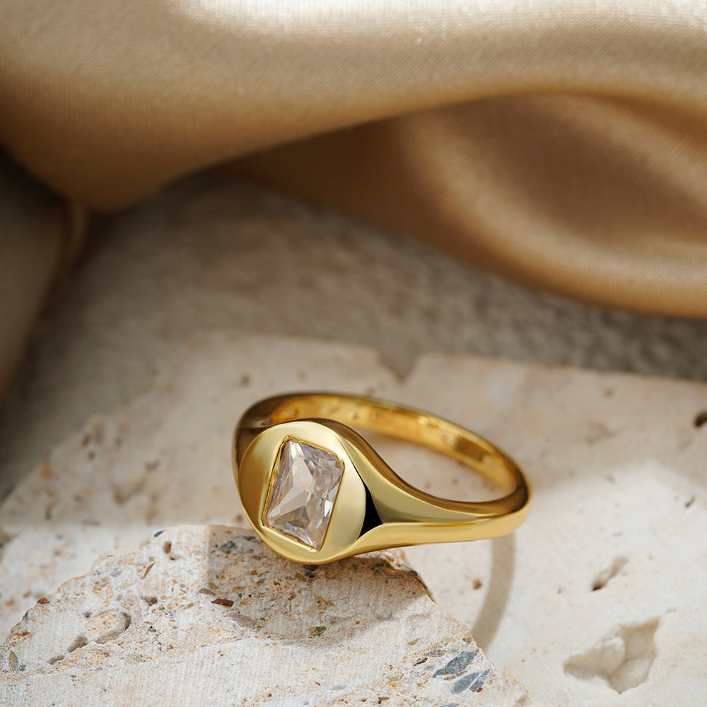 Wholesale  18K Gold Square Zircon Ring  Light Luxury Ring