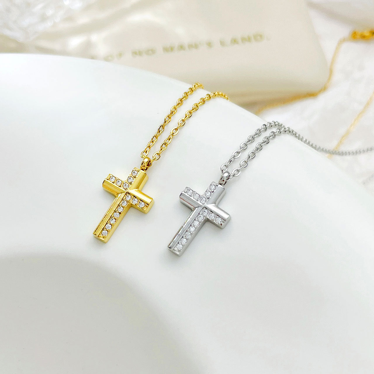 Wholesale  inlaid zircon titanium steel cross necklace