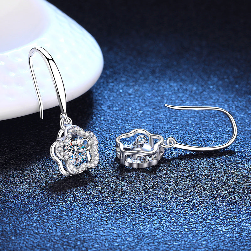 Wholesale S925 sterling silver moissanite plum blossom earrings