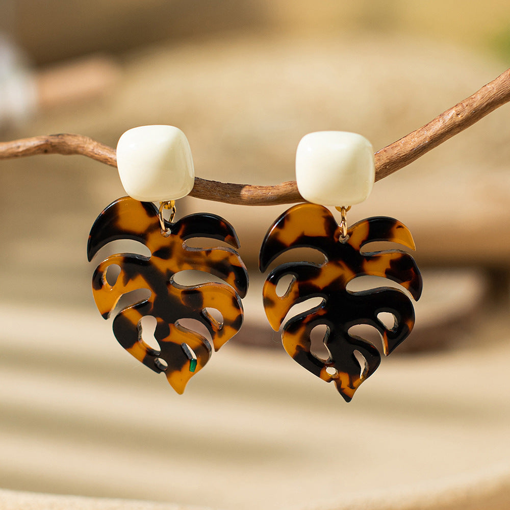 Wholesale exaggerated leaf acrylic acetic acid plate earrings