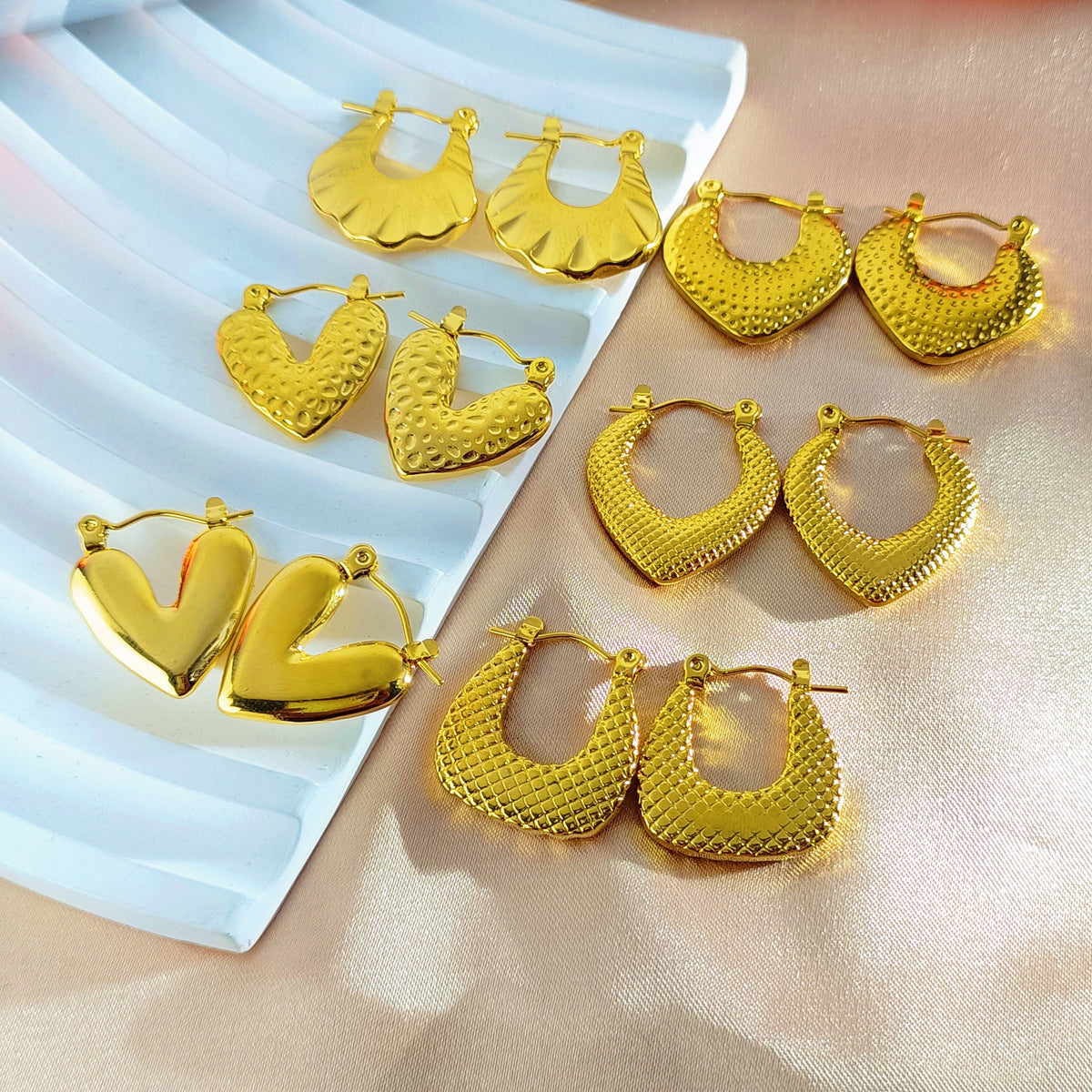 Wholesale vacuum plated 18k gold earrings