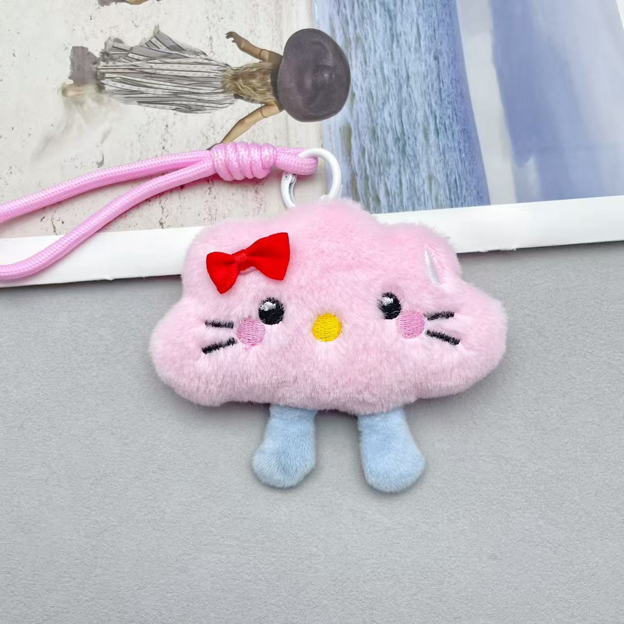 Wholesale Stylish Cloud Plush Keychain Bag Charm Pink Wool Yarn Cute Gift for Couples