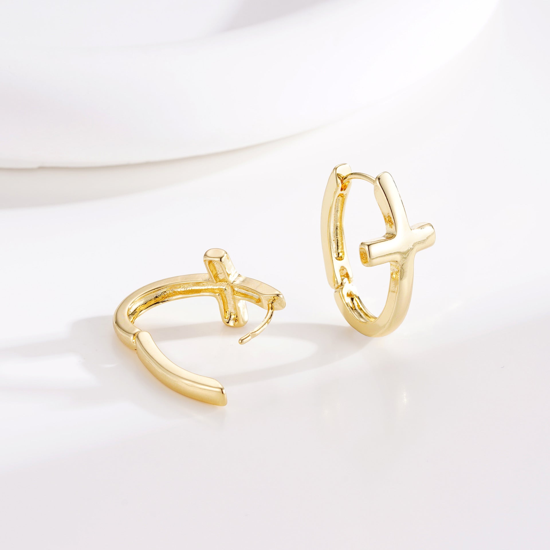 Wholesale Cross earrings copper plated 14K gold geometric earrings