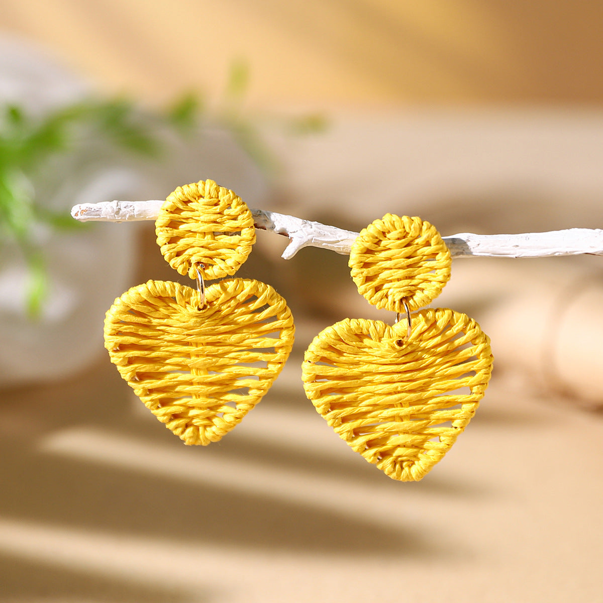 Wholesale Bohemian Exaggerated Raffia Earrings Hand Woven ACC-ES-XLH002