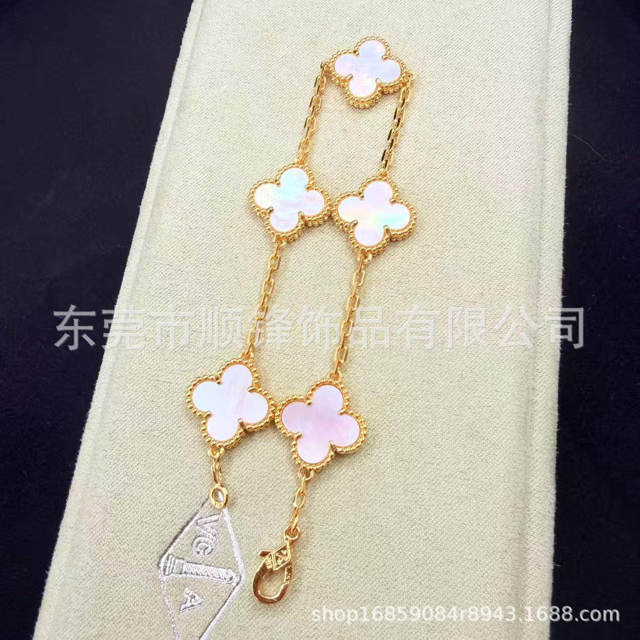 dxx-img:69316919ee132948c87b669846935305,ACC-BT-6266499318321-M1