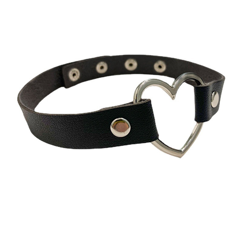 Wholesale Punk Pu Leather Peach Heart Love Necklace ACC-NE-Jinl004