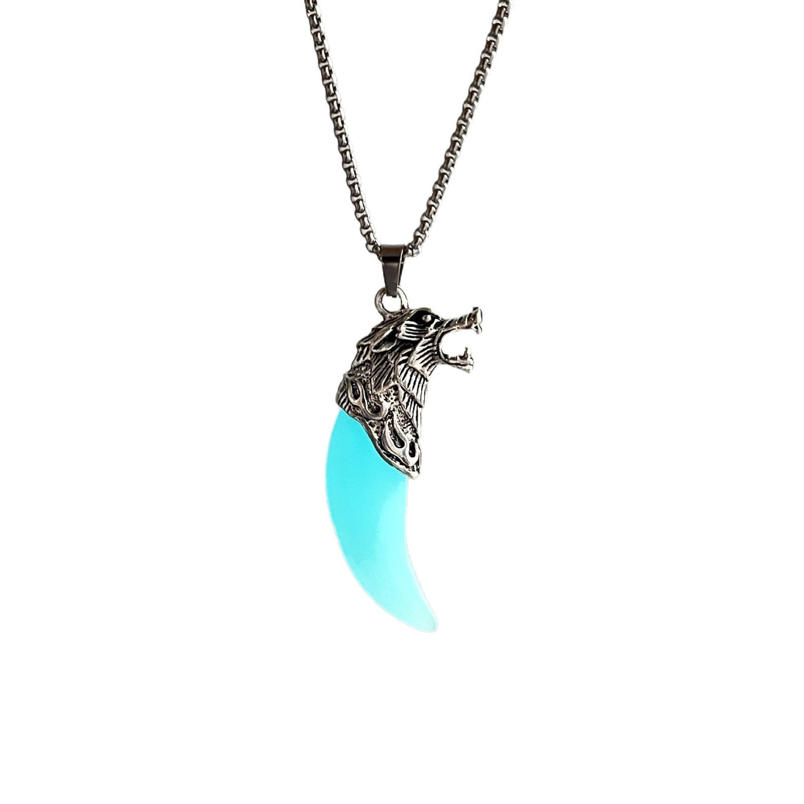 Wholesale Men' s Bold New Realistic Luminous Wolf Tooth Stainless Steel Necklace