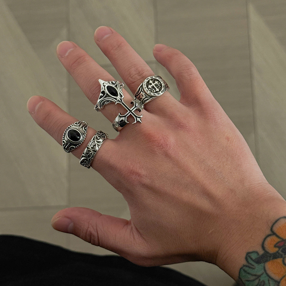 Wholesale Retro Palace Style Alloy Adjustable Open Rings 5-Piece Set - Fashion Jewelry Accessory for Men and Women,  Party Gift