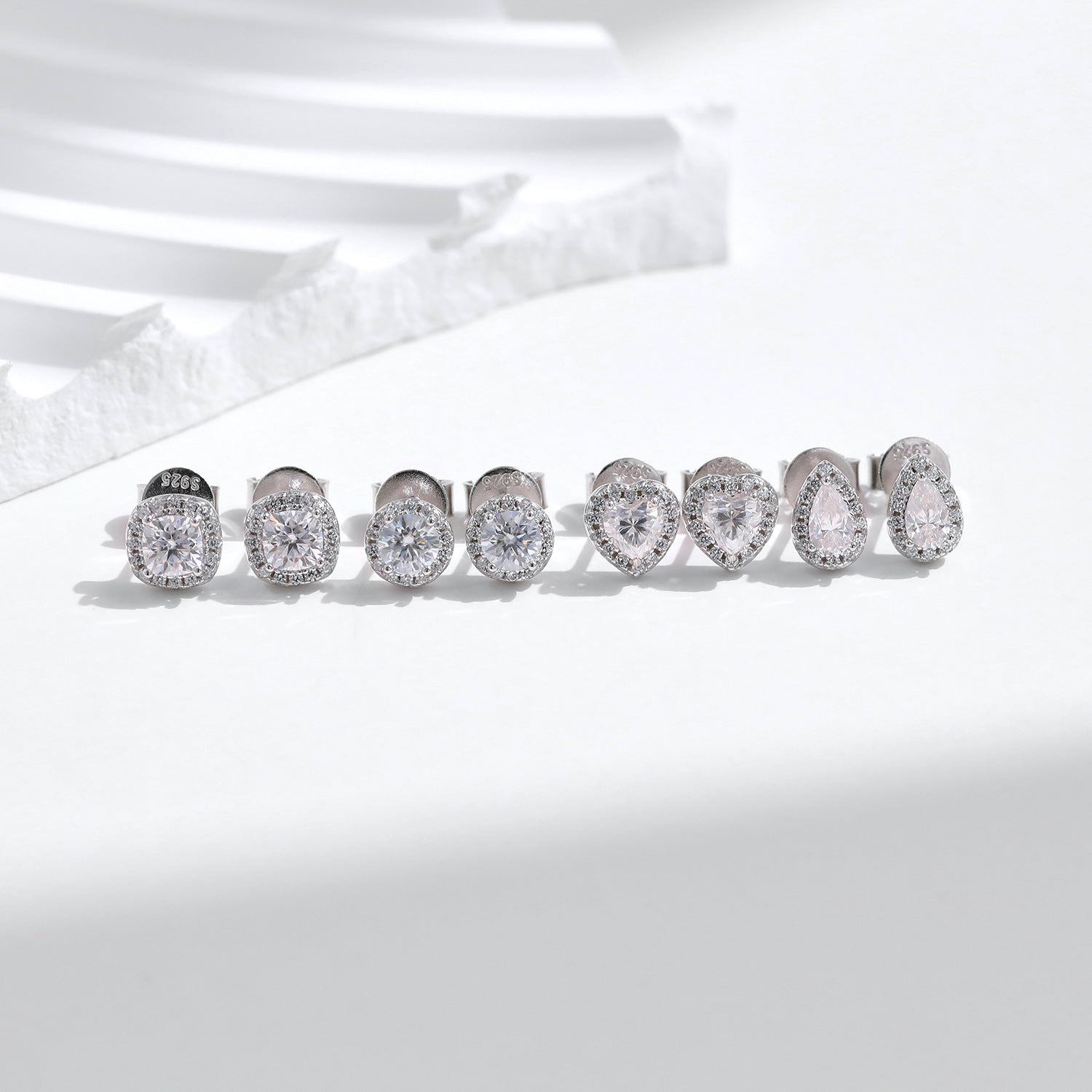 Wholesale  Diamond s925 Sterling Silver Light Luxury Shining Full of Love Drops Geometric Earrings