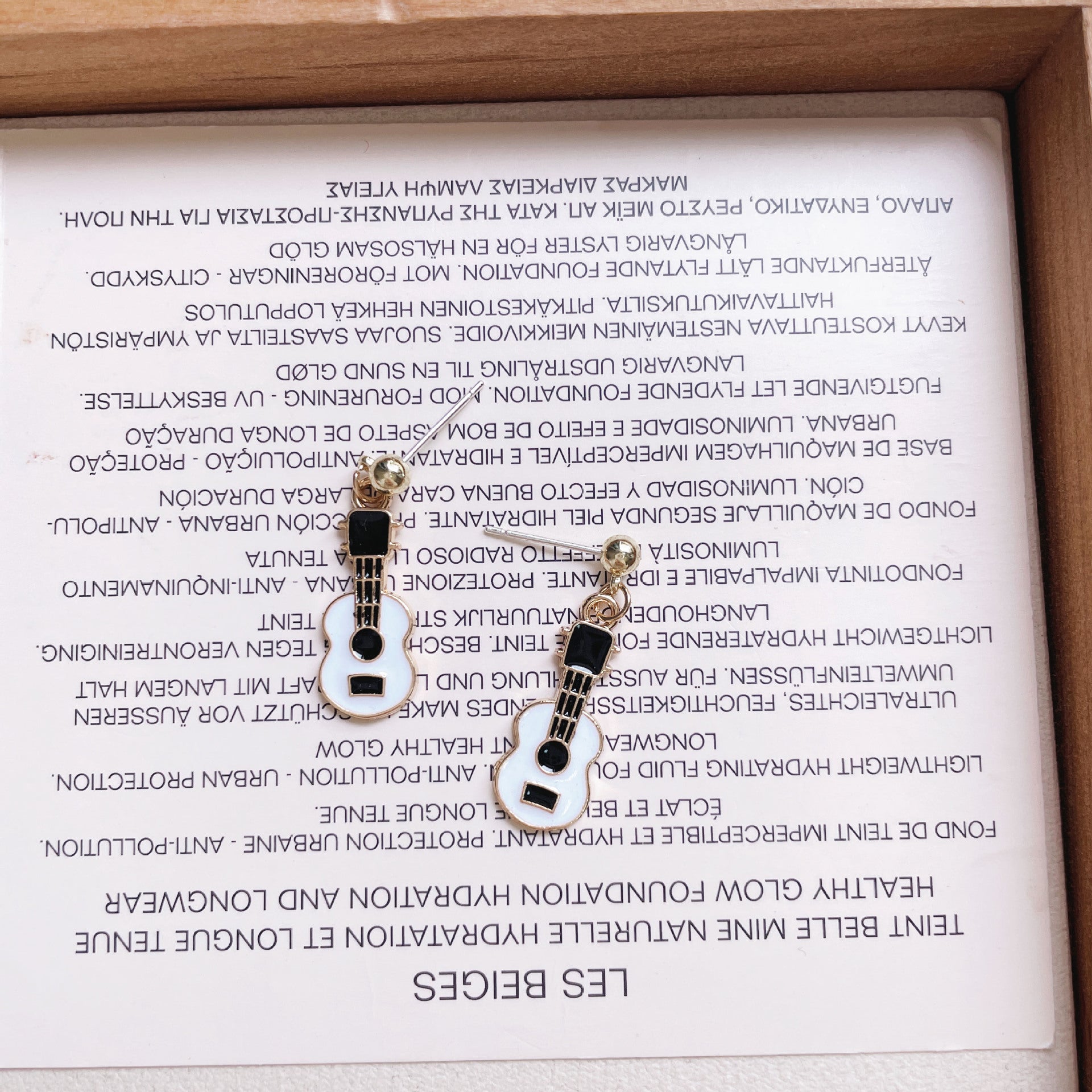 Wholesale Guitar Earrings Personality Rock Metal Earrings Clip Earrings ACC-ES-Yijia008