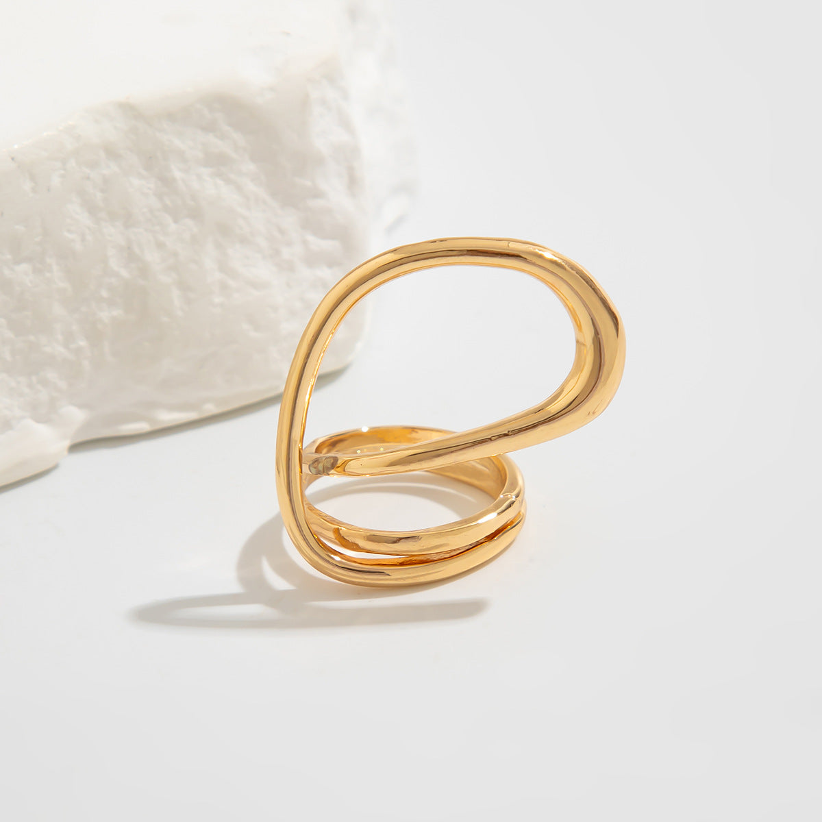 Wholesale Elliptical arc smooth wave alloy bracelet