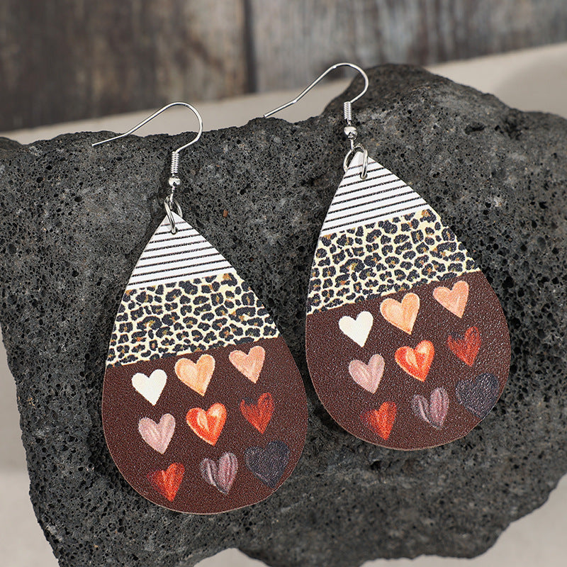 Wholesale Valentine' s Day new leopard print Love drop-shaped artistic retro style leather earrings earrings