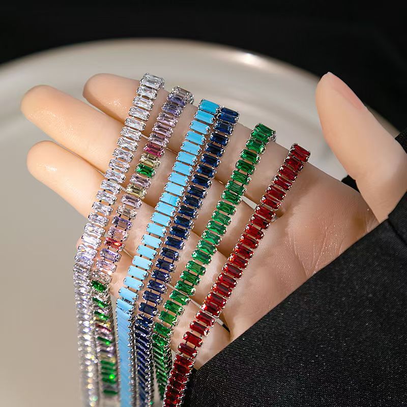 Wholesale Copper Inlaid Zircon Geometric Adjustable Bracelet for Women Fashion Accessory
