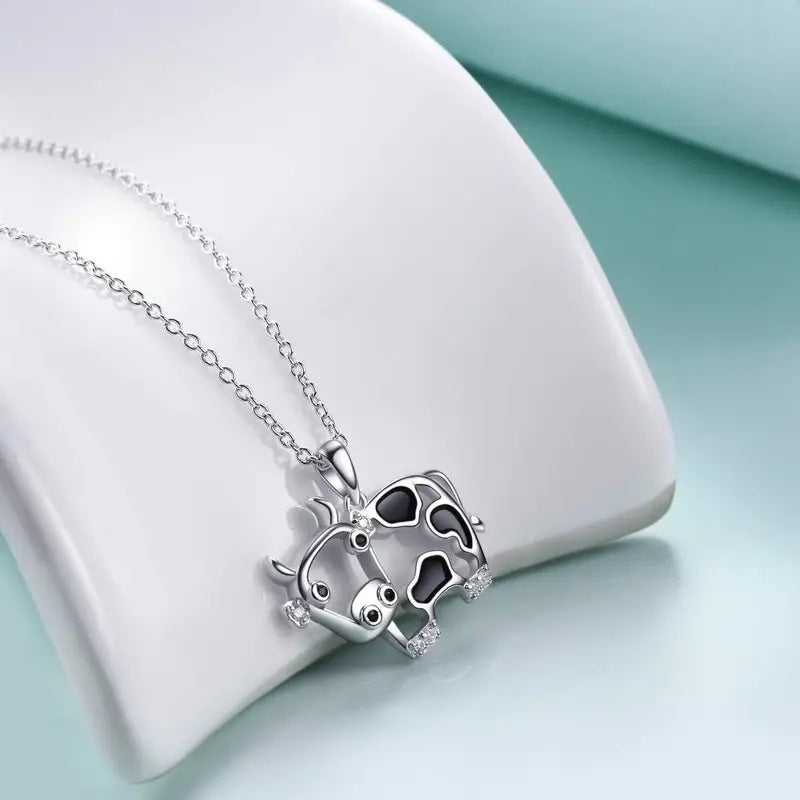 Wholesale cute cow hollow diamond pendant  necklace