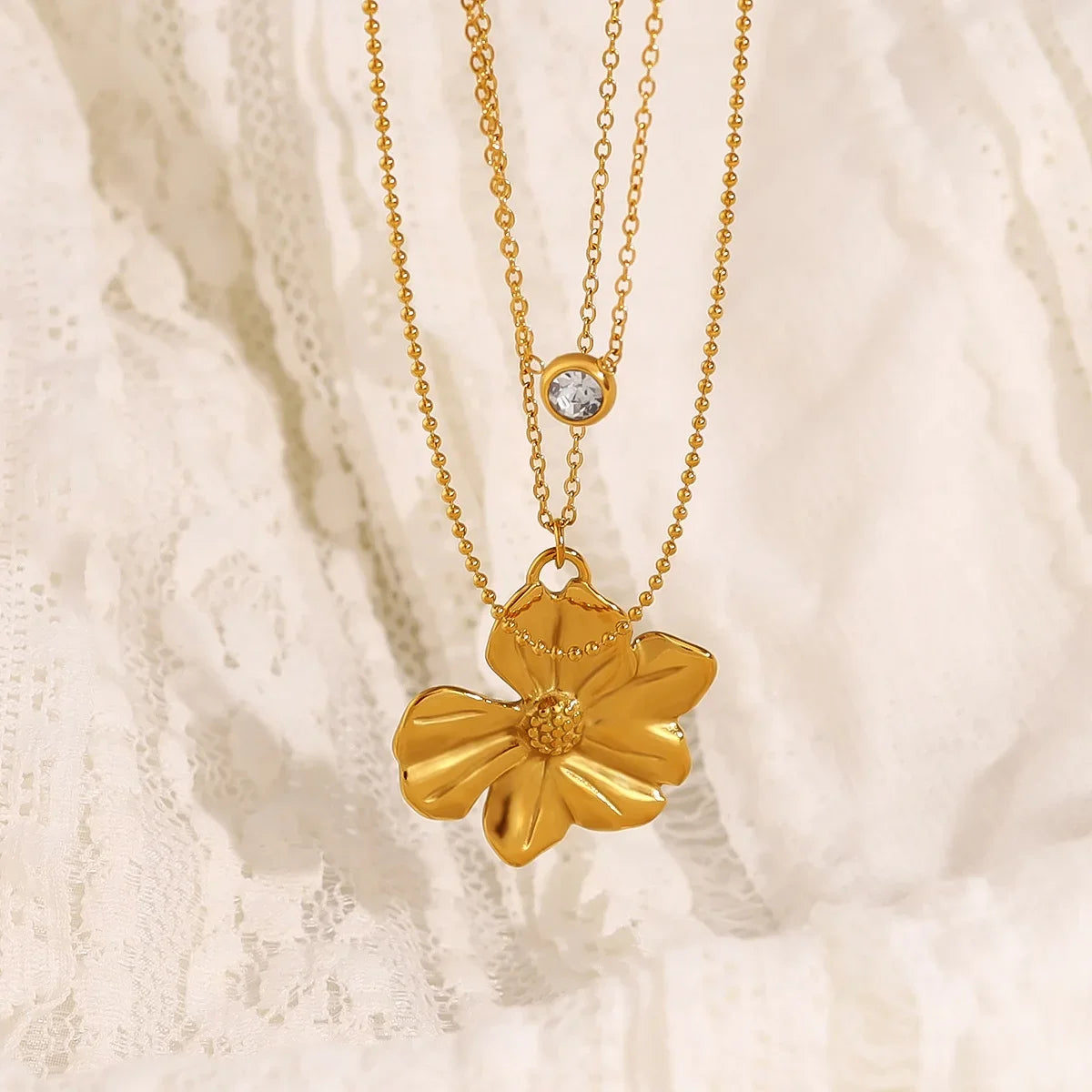 Wholesale Stainless Steel Necklace Plated 18K Gold Fashion Simple Bead Chain Sunflower Zircon Necklace
