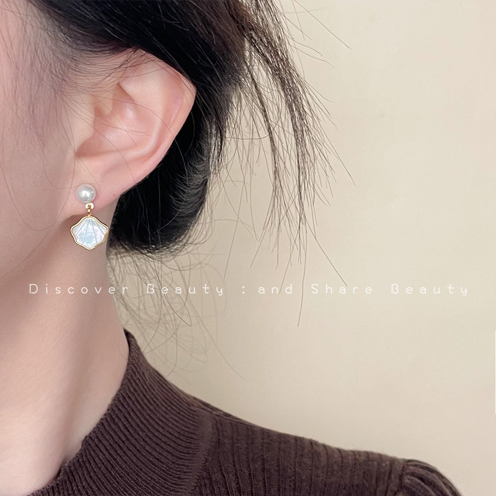 Wholesale  Luxury Style Real Shell Earrings