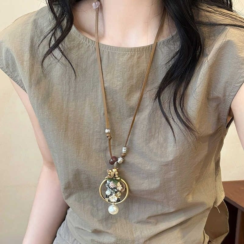 Wholesale Bohemian Flower Pearl Necklace