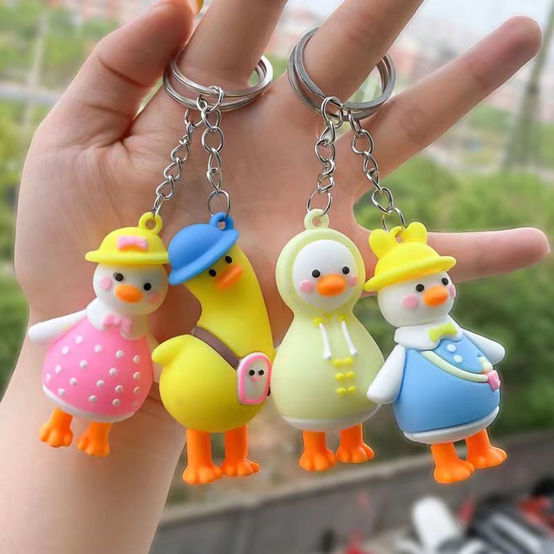 Wholesale cartoon crooked neck duck keychain