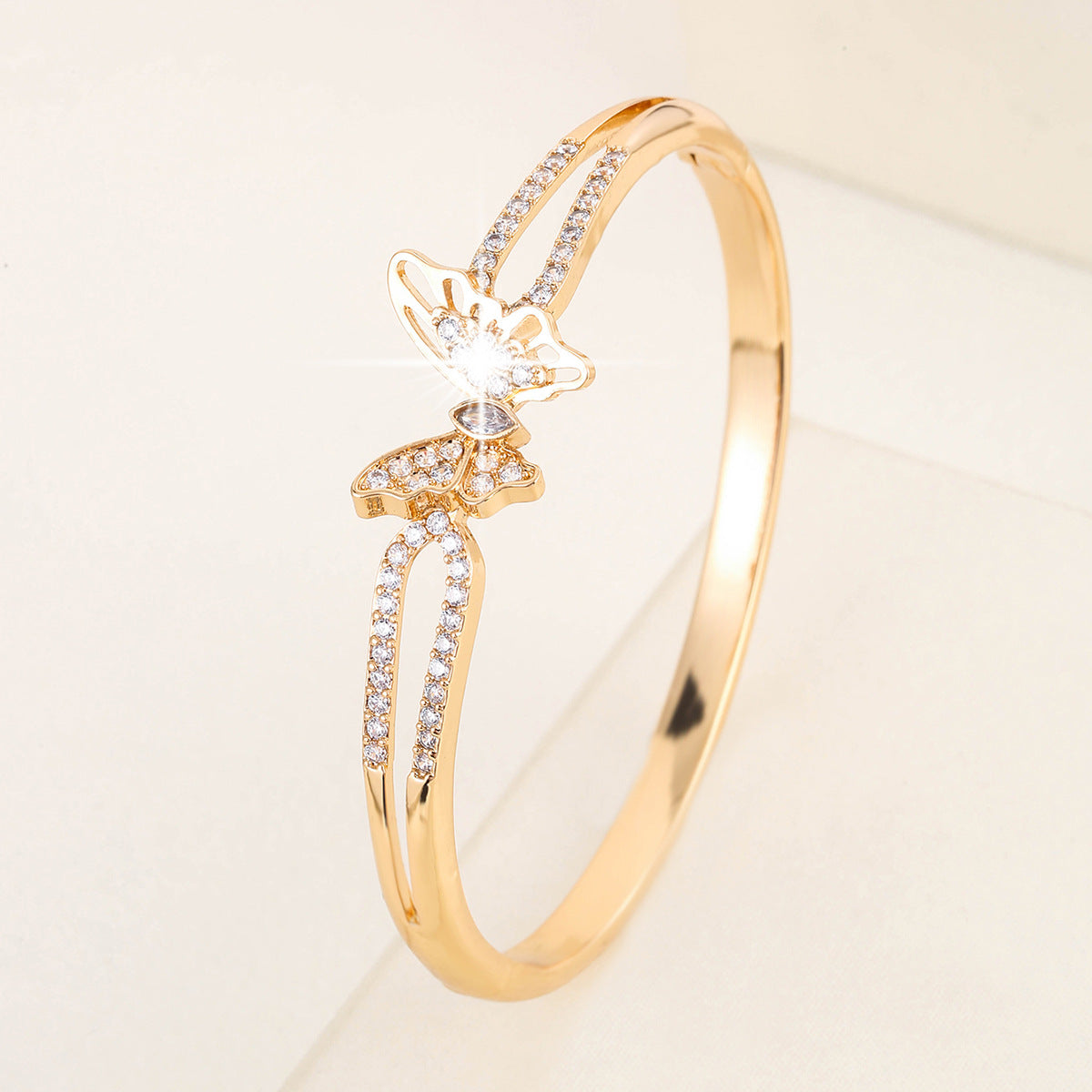 Wholesale  Light Luxury High Quality Diamond Snake Head Flower Star Opening Bracelet