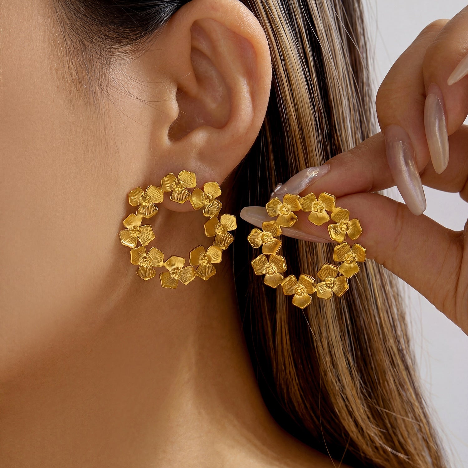 Wholesale Stainless Steel Fashion Earrings Leaf Flower Geometric Design Jewelry Accessory for Women Gift Boutique