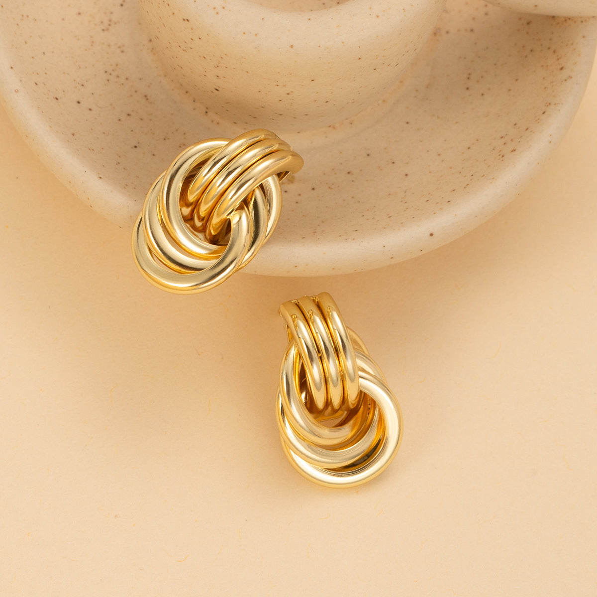 Wholesale  Golden Distinctive Irregular Earrings Multi-layer Earrings