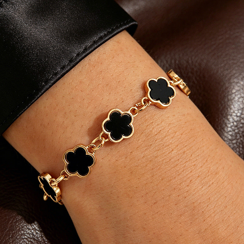 Wholesale Alloy Electroplated Rhinestone 5-Leaf Clover Chain Bracelet - Trendy Women' s Jewelry Accessory for Resale ACCVIP