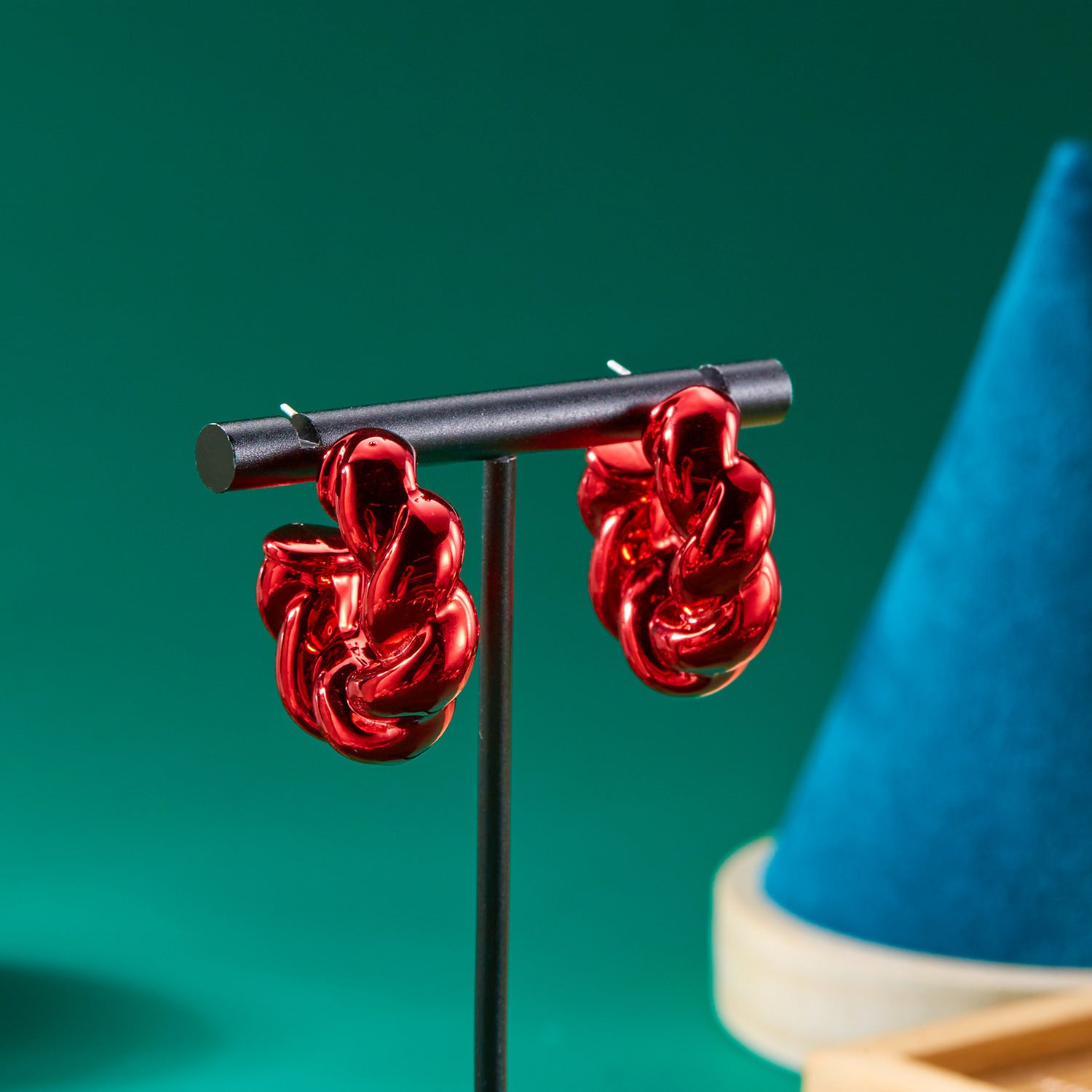 Wholesale  geometric earrings creative resin twist C triangle earrings