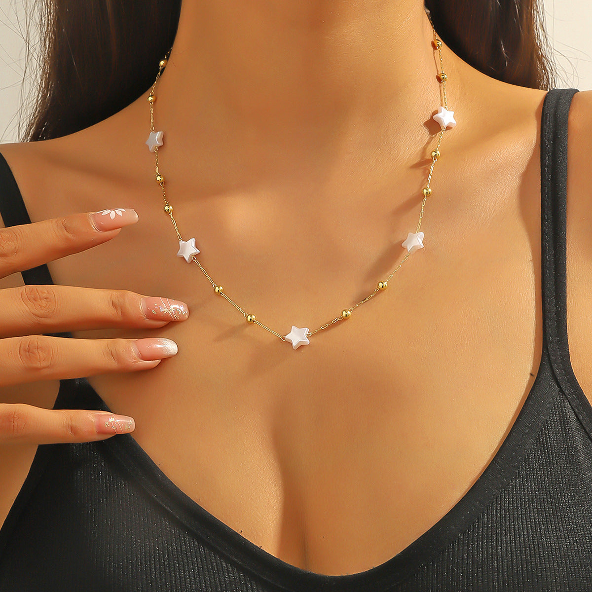 Wholesale Pearl Necklace  Light Luxury Exquisite Collarbone Chain  Pearl Necklace