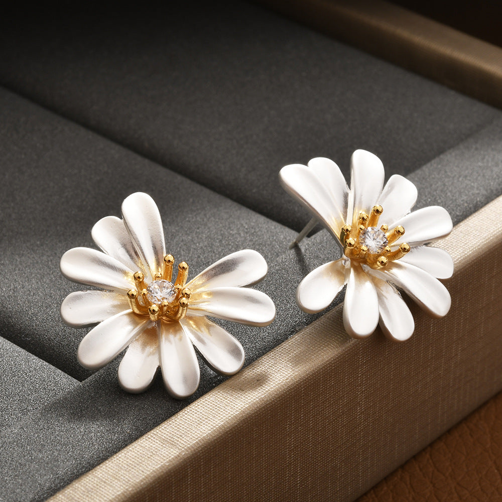 Wholesale Matte Silver Copper Small Ear Studs Korean Style Fashion Accessory