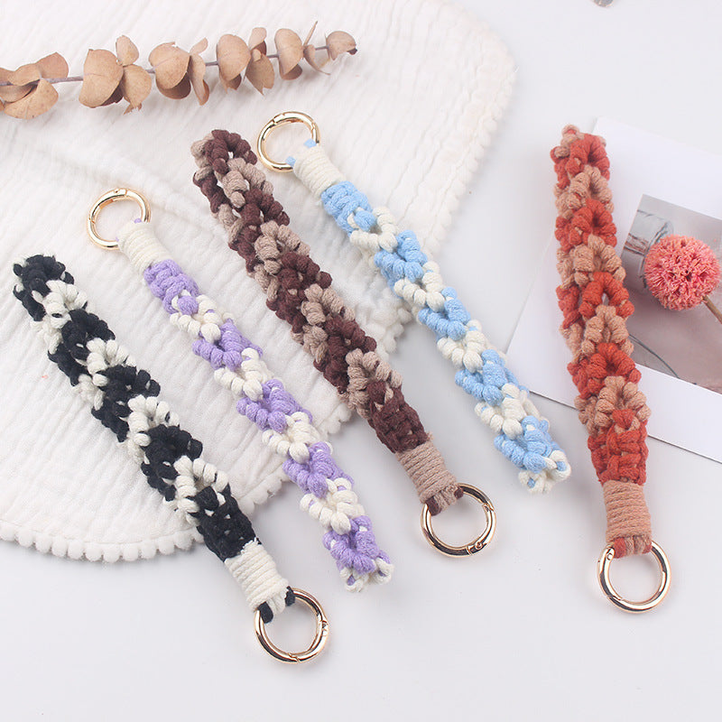 Wholesale  handmade woven leaf pattern lanyard keychain