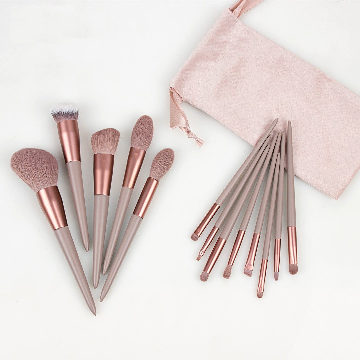 Wholesale Makeup Brush Set 13 Pieces Super Soft Blush Eye Shadow Brush Beauty Tool Set ACC-MB-YuHeng003
