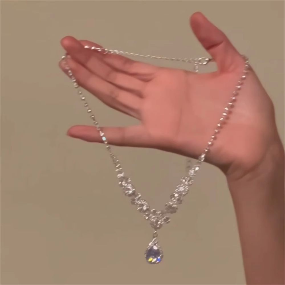 Wholesale  exaggerated flash zirconium necklace