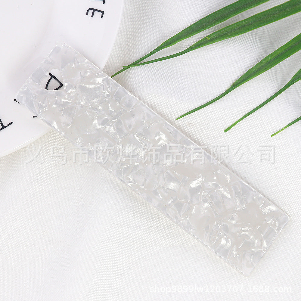 Wholesale 10PCS DIY Textured Acrylic Heart-shaped Bookmark with Keyhole Design